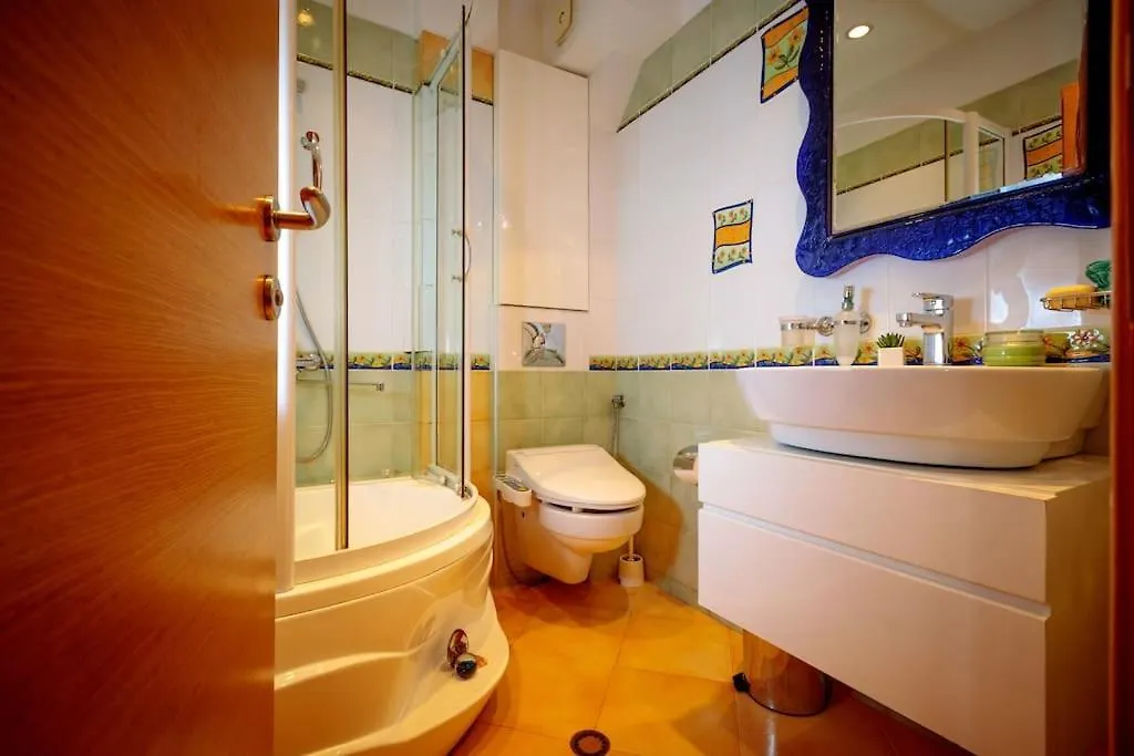Green Apartment - Top Location, Near City Center! Sofia