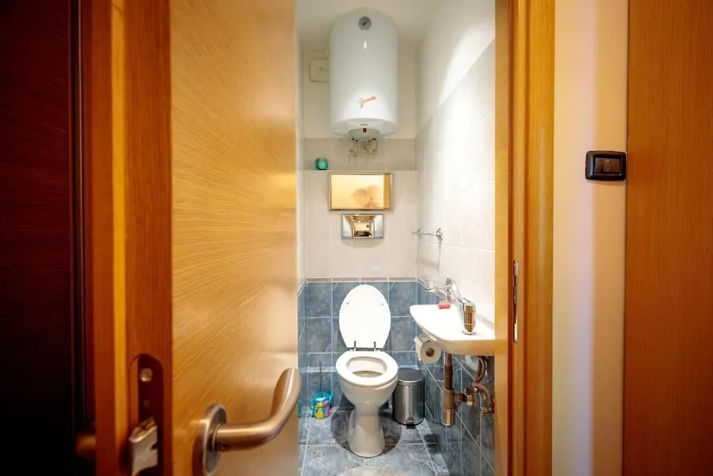 Green Apartment - Top Location, Near City Center! Sofia