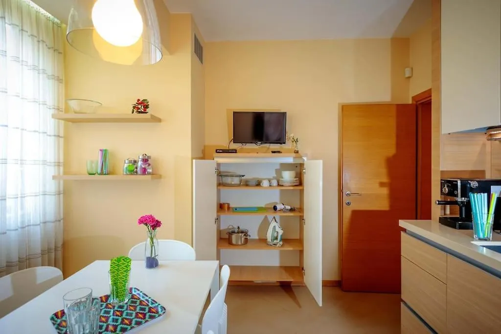 Green Apartment - Top Location, Near City Center! Sofia 0*,